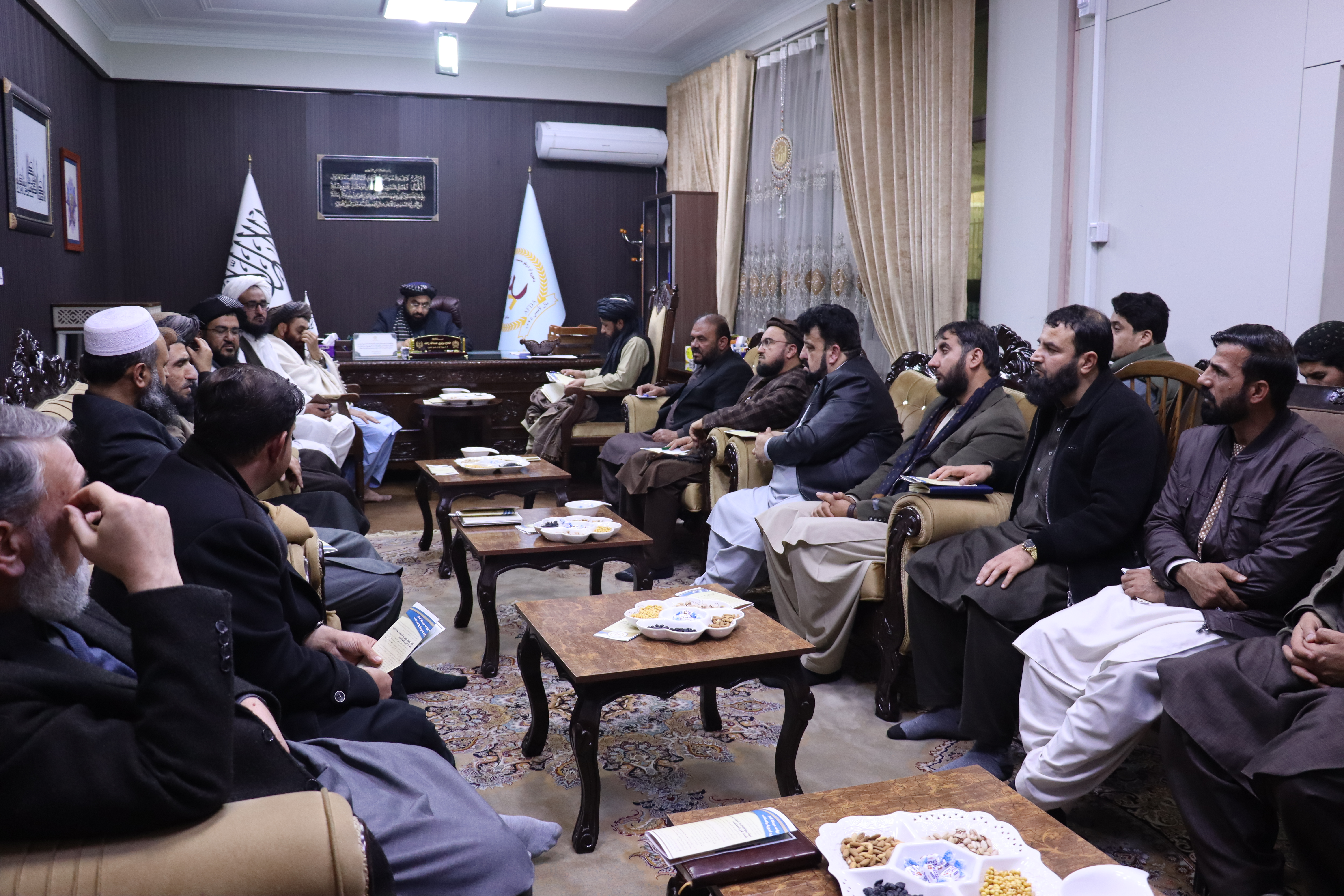 Deputy Minister of Food and Medicine Meets with Officials and Members of the Drug and Medical Equipment Importers’ Union