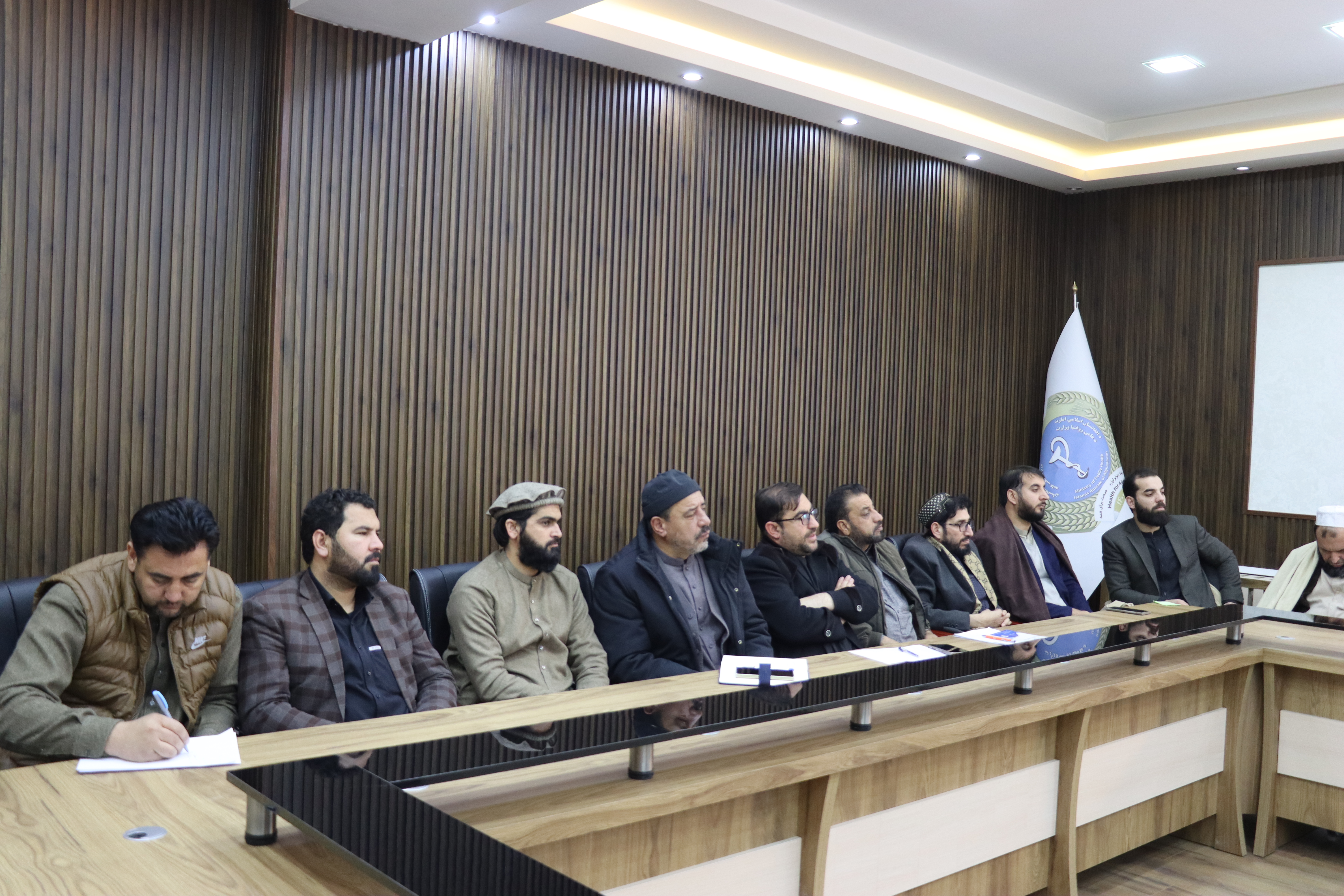 د دوايي بازار د وضعیت د ارزونې او د سوداګرو د ستونزو د حل لپاره د همغږۍ غونډه